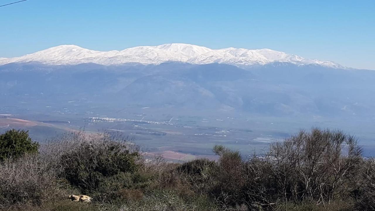 קסם של אירוח Lägenhet Hagoshrim Exteriör bild